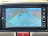 【バックモニター】駐車時に後ろの映像がナビゲーションにうつるので駐車がらくらく★車庫入れが心配なかたもバックモニターで安心★