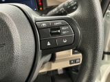 クルーズコントロールを装備しています。高速道路などで一定の速度で走ってくれるので運転が楽ですよ!速度を設定できますので、スピードの出しすぎにも注意できます。