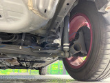 お車を安心してお乗りいただく為には、足回りの定期点検が欠かせません。サービスサポート(有償保証)では無料点検もご提供しており、安心のカーライフをお過ごしいただけるサポート体制が整っています。