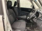 クリーニングをしっかり行っていますので、運転席・助手席どちらもきれいになっております!