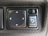 電動格納機能付きドアミラー☆ワンタッチで、運転席からドアミラーを格納できます。狭い駐車場でもご安心です。