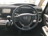 握りやすいハンドルで運転しやすいです!