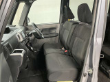 運転席、助手席です。クリーニング済みで綺麗になっております。