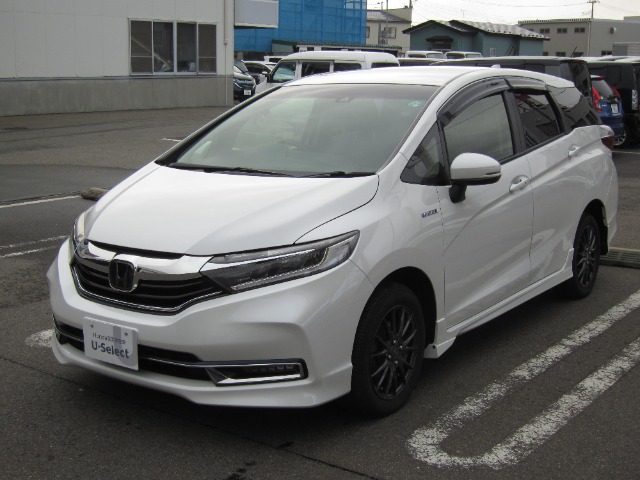 シャトル1.5 ハイブリッド X ホンダセンシング 4WD