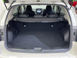 【トランク】積み込みやすくて、たっぷり積める荷室です。シートアレンジできるものは、乗車人数と荷物の量や大きさによってシートを動かすことができるので、より快適なドライブが可能です!