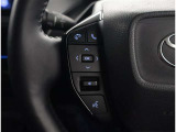 ステアリングスイッチが使い易いですね!