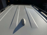 ルーフに凹みや痛みもありません。