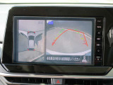 アラウンドビューモニター!空から見下ろしているかのような映像を映し出します。駐車時には安心ですよね♪