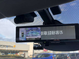アラウンドビューモニターでバックオーライ♪ナビ画面とバックミラーのどちらにも投影します。