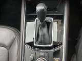マニュアルモード付き6速オートマチックなので、スポーティな走りができます。