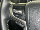ステアリングスイッチ装備!運転しながら手元でオーディオの操作などができます。