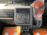★中古車なので、傷や凹みは多少はございます。小さな傷から大きな傷までさまざまです。大きな傷凹みは鈑金塗装修理後にお渡しを致しております。自社鈑金工場完備ですので、スピーディーな対応が可能です!