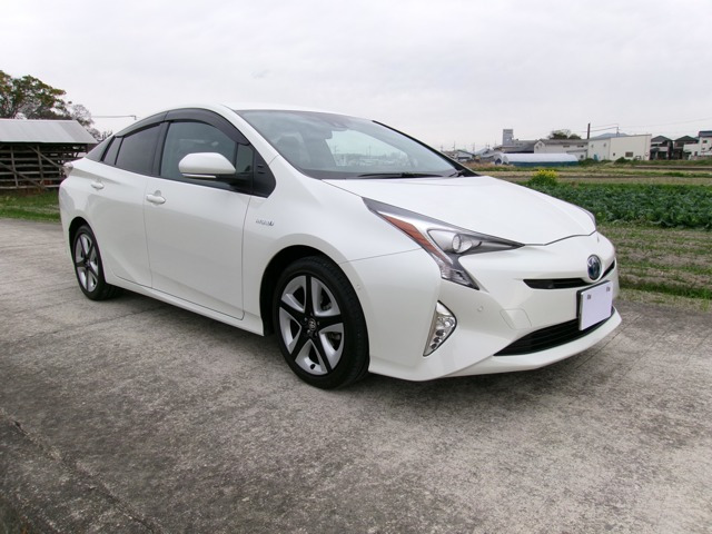 プリウス 1.8 A ツーリングセレクション 