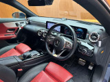 CLAクラス CLA200d AMGライン 本革シート サンルーフ