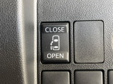 【パワースライドドア】スマートキーや運転席のスイッチでスライドドアの開閉が可能♪電動だから力を入れてドアを開ける必要が無く、小さいお子様でも、重い荷物を持っている時もラクに開け閉めできます♪