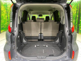 後席を格納すると、これだけの広さが!シーンに合わせたシートアレンジで、大きな荷物も積むことが出来ます♪
