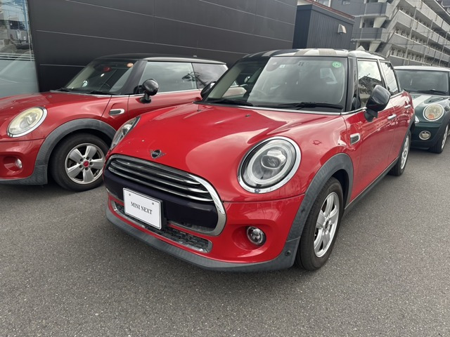 ミニ クーパー 5ドア DCT