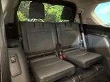 3列目シートはもちろん状態良好☆大人でもゆったりと座って頂けますので、大人数でのお出かけもラクラクです♪ご家族で、気の知れた仲間で、ドライブに行くのが楽しみですね♪