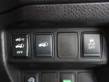 パワーバックドア 横滑り防止機能付き。