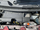 エンジンルームはきれいな状態です。