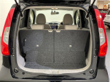 【トランク】積み込みやすくて、たっぷり積める荷室です。シートアレンジできるものは、乗車人数と荷物の量や大きさによってシートを動かすことができるので、より快適なドライブが可能です!