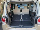 後部座席をたたむとラゲッジスペースもゆとりのあるスペースです。