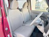 運転席シート廻りは使用感も少なく、良好な状態となっています。丁寧に使われていたことがよくわかりますね。
