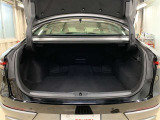 開口部の広いラゲージスペースは、ゴルフバックなどの荷物もラクラク積み込めます。