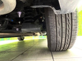 お車を安心してお乗りいただく為には、足回りの定期点検が欠かせません。サービスサポート(有償保証)では無料点検もご提供しており、安心のカーライフをお過ごしいただけるサポート体制が整っています。