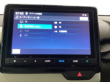 お持ちのスマートフォンと連携して、ナビやBluetoothでの音楽再生が可能です。デザインはもちろん、操作性も良好です。