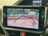 【バックカメラ】駐車時に後方がリアルタイム映像で確認できます。大型商業施設や立体駐車場での駐車時や、夜間のバック時に大活躍!運転スキルに関わらず、今や必須となった装備のひとつです!
