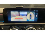 輸入車、国産車を問わず、現在お乗りのお車を下取りさせて頂きます。お車の車種やボディカラー、オプション装備などをご連絡頂けましたら、おおよその額を提示させて頂きますので、お気軽にお申し付け下さいませ。