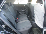 広々後部座席