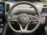 【ステアリングスイッチ】運転中、前方から目線をそらすことなく、オーディオ等の操作が可能な便利機能!安心&快適なドライブを演出してくれます♪