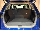 ラゲッジルームも十分あります♪日常の荷物なら楽に積み込めます☆