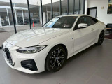 【ご納車後について】遠方のお客様はお住まいのエリアのBMWサービス工場にてメンテナンスを受けて頂けます。現地BMWへのお取次ぎなどもさせて頂きますのでご安心下さい。