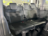 3列目シートはもちろん状態良好☆大人でもゆったりと座って頂けますので、大人数でのお出かけもラクラクです♪ご家族で、気の知れた仲間で、ドライブに行くのが楽しみですね♪