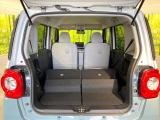 普段のお買い物や通勤、送迎等に十分な荷室スペースを確保しております。セカンドシートを倒すと、大きな荷物の積載も可能です♪