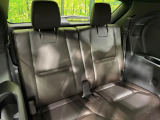 3列目シートはもちろん状態良好☆大人でもゆったりと座って頂けますので、大人数でのお出かけもラクラクです♪ご家族で、気の知れた仲間で、ドライブに行くのが楽しみですね♪