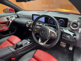 CLAクラス CLA200d AMGライン Sブレーク 本革シート サンルーフ
