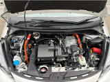 エンジンルーム&室内ルームともにクリーニング済みで清潔です。快適なドライブをお楽しみください。