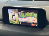【360&deg;ビューモニター】専用のカメラにより、上から見下ろしたような視点で360度クルマの周囲を確認することができます☆死角部分も確認しやすく、狭い場所での切り返しや駐車もスムーズに行えます。