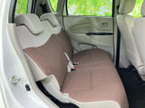 運転席側後部座席