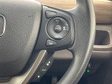 【 ステアリングスイッチ 】手元のスイッチでナビ操作が可能です!!非常に便利な機能です。取り付けのナビによってはオプション設定となっております!詳しくはスタッフまで♪