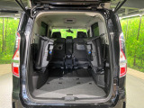 後席を格納すると、これだけの広さが!シーンに合わせたシートアレンジで、大きな荷物も積むことが出来ます♪