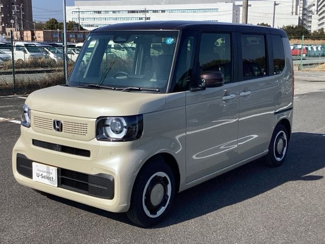 N-BOX ファッションスタイル 2トーン 