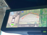 【アラウンドビューモニター】専用のカメラにより、上から見下ろしたような視点で360度クルマの周囲を確認することができます☆死角部分も確認しやすく、狭い場所での切り返しや駐車もスムーズに行えます。