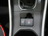 電動パーキングブレーキを搭載。スイッチ操作でパーキングブレーキを作動・解除することが可能ですので、操作の力が不要ですよ♪