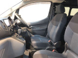 清潔で広々した座席です!是非、現車を見て体感してみてください。