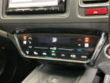 運転席/助手席シートヒーターで寒い日もすぐに温かくなり快適に過ごせます。2段階の温度調整が可能です